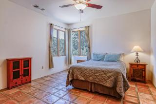 Majestic Sedona Stunner boasts Glorious Red Rock Mt. Views - Exquisite Decor - 1