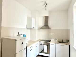 Prime Stay - Modern 1 Bedroom Apartment - Budapest - 3