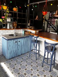 Espectacular casa con pileta en Barrio Privado - 3