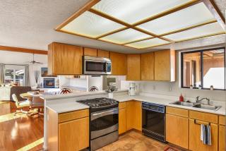 Red Rock Magnificence Stunning Views Quiet Village of Oak Creek Pet-Friendly - 9