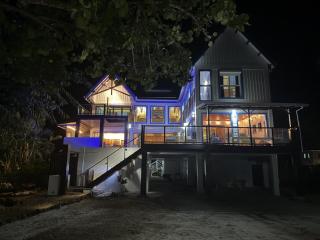 Casa Corazón - Spacious 6 Bedroom Beachfront Villa with Pool & Pier - 9