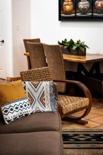 Exclusive Boulders Retreat near Downtown Cave Creek hiking scenic views. - Cave Creek - 2