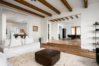 Private Paradise Valley Estate Swimming Nearby Golfing. - 1