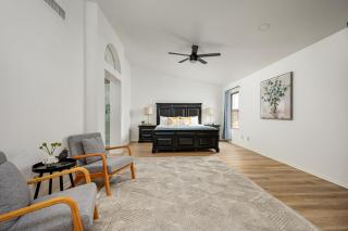 Reel fun Centrally Located w Movie Room Pool Hot Tub - 3