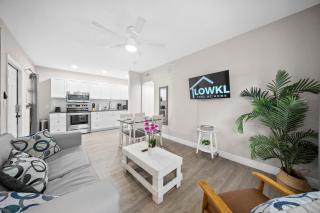 The Leeward Apartments By Lowkl - 2