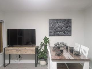 Auckland Takapuna 2B Unit & Netflix - 8