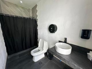 Quinta privada con alberca y espacios amplios - 8