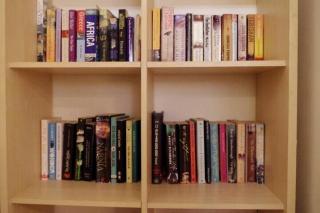 Cosy & Calm Central Getaway Modern Guest Suite by Midrachov 1 Queen Bed - 6