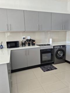 Modern two-bedroom apartment - 6