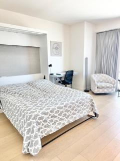 DTLA Luxury Studio - 4