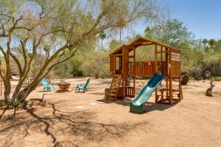 Conveniently located, kid-friendly retreat! - 4