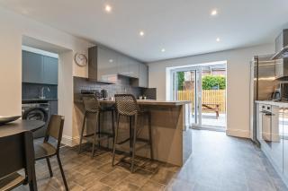 Faulkner Luxury Suites - 9