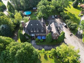 Chateau Murdock Gite - 0