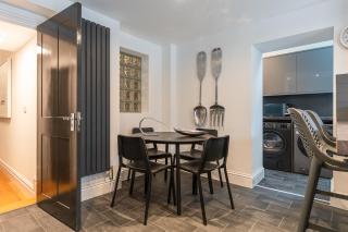 Faulkner Luxury Suites - 1