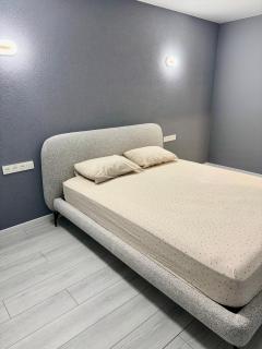 Простора і сучасна євродвушка в центрі Черкас! - 5