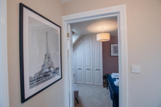 Hazel House - Cosy 2 bedroom house with parking near to Oxford - 5