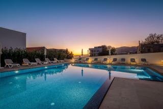 Apartments Top Hill - 2