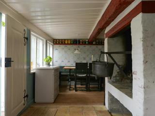 Historic Merchant's House From 1645 In Aeroskobing - 5