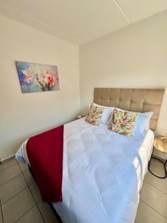 Waterfall Smart Apartment - 1