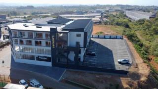 Modern two-bedroom apartment - 8