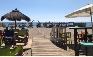 Appartement rénové 150 mètres de la plage - 2