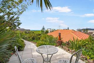 Private Coastal Sanctuary - 50m from Stunning Beach! - 6