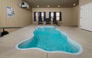 Cate + Cali's Place - Private Indoor Pool, Game Room + Outdoor Hot Tub - 0