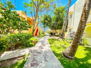 LOS CORALES Hotel Resort Villas & Apartments WIFI BEACH Club & SPA - 8