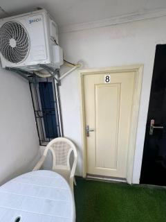 Luxury Villa AC Ensuite Room 8 - 9