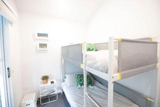 Tranquil 3-Bed Home Pet-friendly Retreat with Community Pool - 1