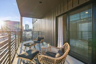 Hyve - Tropical Penthouse - Pool & Gym - 7