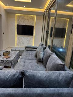 Luxurious Apt with Pool&Sea View - 8