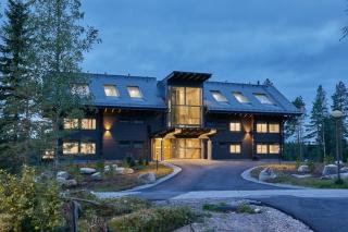 Naava Chalet 402 Penthouse - Kattohuoneisto järvinäköalalla - 1