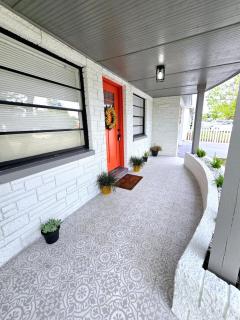 The Sunflower Cottage - 6