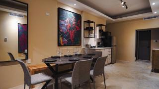 Luxurious Apartment and fully equipped C - 8