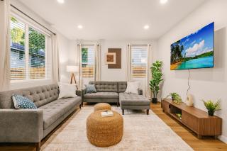 Bright & Cozy 4BR Retreat Near Downtown Gresham - 0