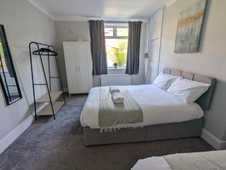 Newcastle East 2 Bed Apart - 3