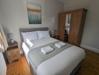 Newcastle East 2 Bed Apart - 5