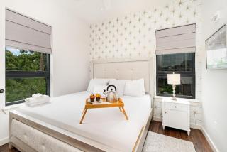 Harmony Outpost-Pool & Gym-4 Mins To Broadway - 8