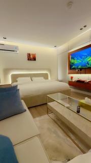 استوديو انيق وهادي دخول ذاتي - 0