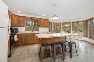 Beavershore-Direct Access to Beaver Lake-Sleeps 12 - 2