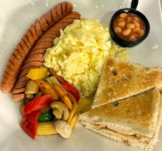 Ralphnest Suite & Lounge Limited - 2