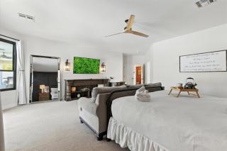 Splash Canyon - Splash Pad & Tons of Games - Gym - 4