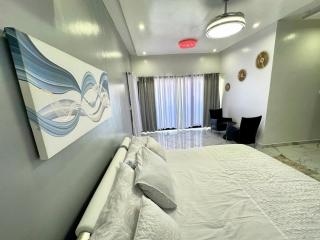 The Opulent Retreat - 1