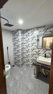 2 bed room full apartment with view - 5