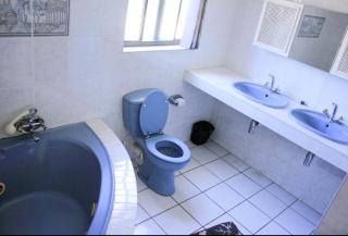 Palm Tree Guest House, Manzini - 3