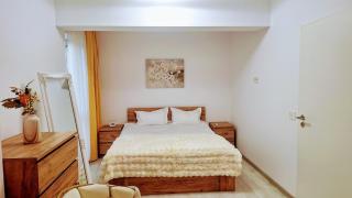 Lotus Apartment - Stunning View, Parking - 0