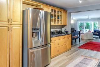 1 Mi to Lake Worth Beach Park Poolside Paradise! - 1