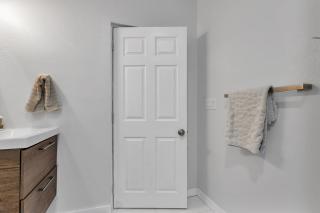 roomstr Colorado Room 1 Bedroom in South Tampa with Shared Full Bathroom & FREE COFFEE - 2