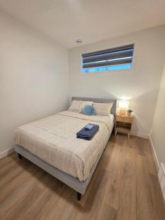 Cozy and Private 1BR Basement Suite in West Edmonton - 8